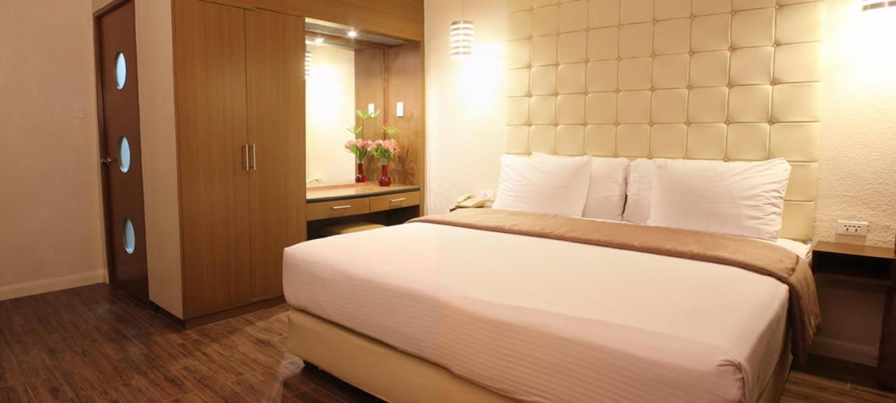 Rothman Hotel Manila Kültér fotó