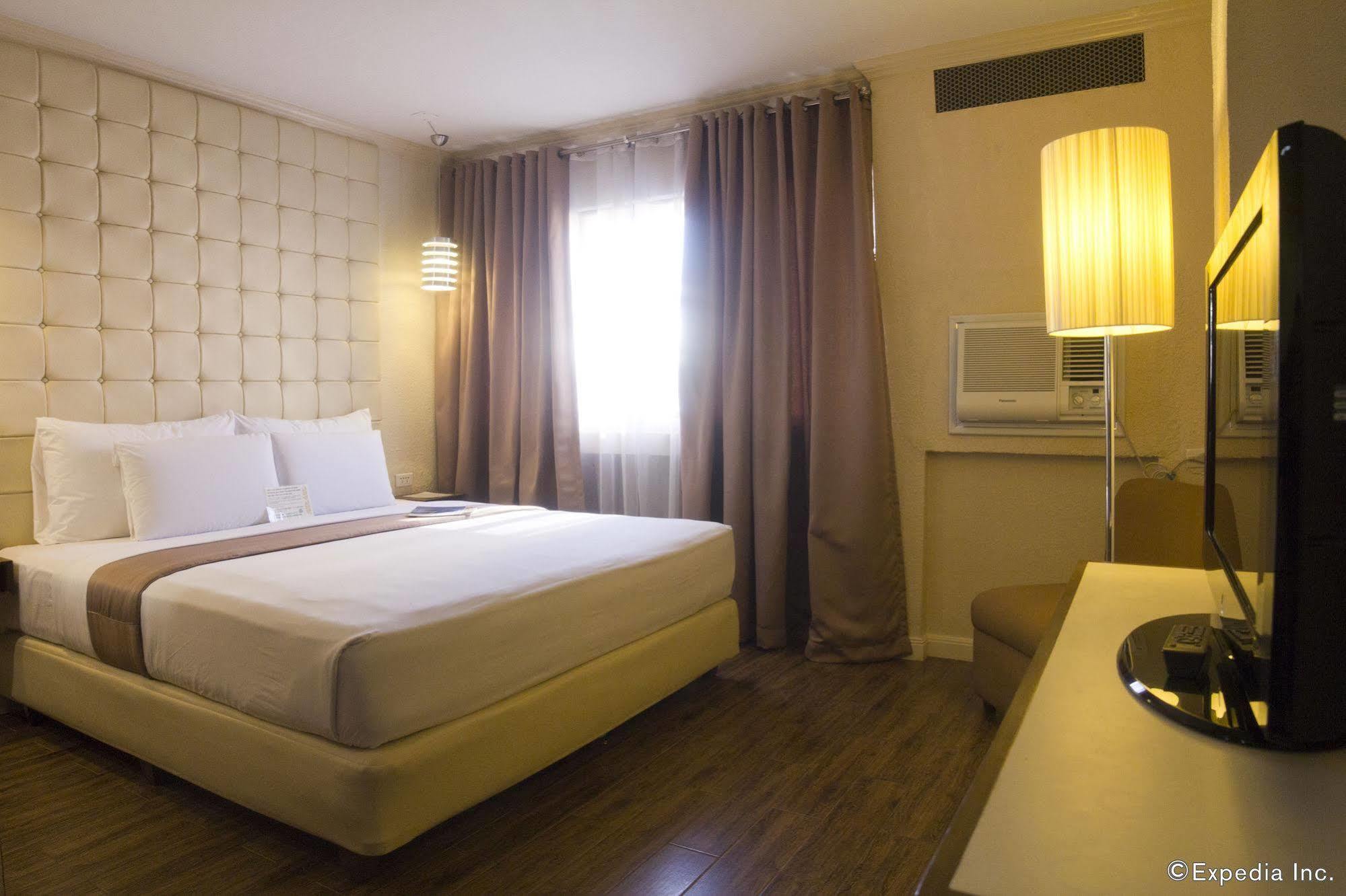 Rothman Hotel Manila Kültér fotó